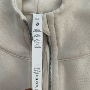 Lululemon M/L Halfzip Scuba Hoodie in White Opal!